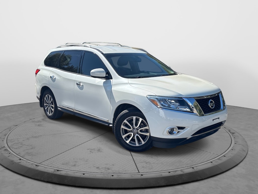 Used 2016 Nissan Pathfinder SL SUV