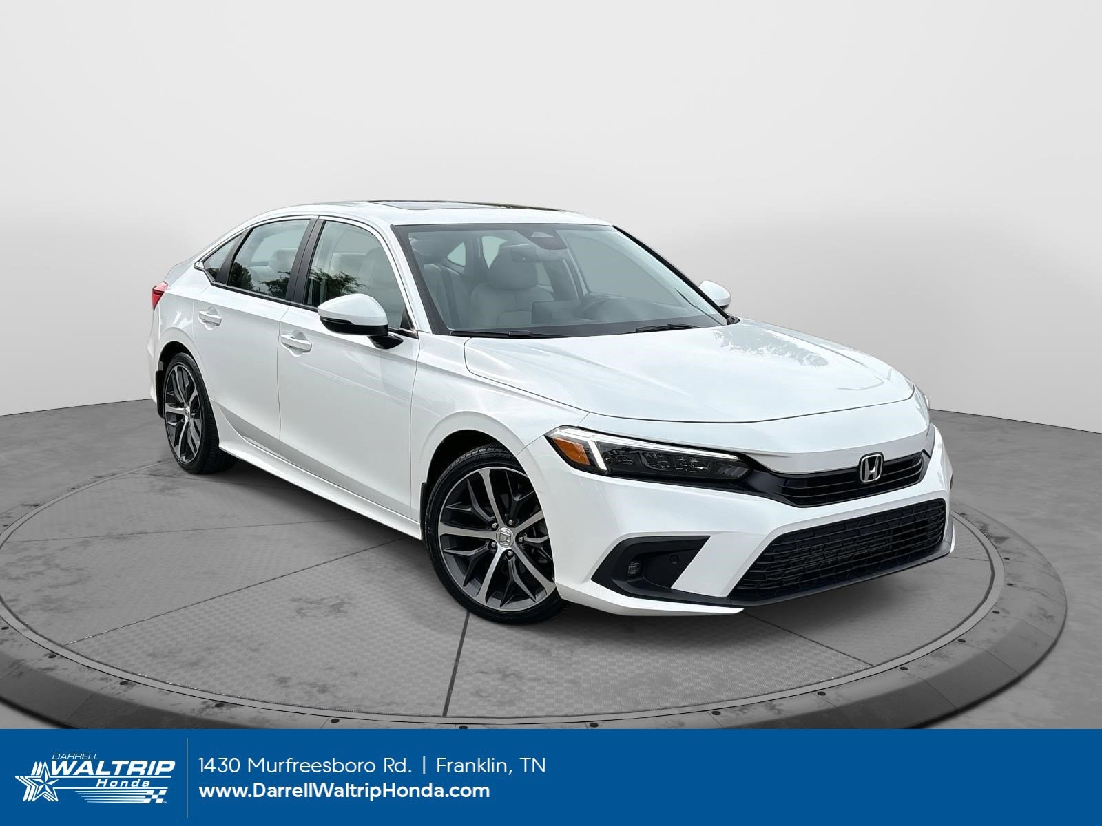 2022 Honda Civic Touring's photo