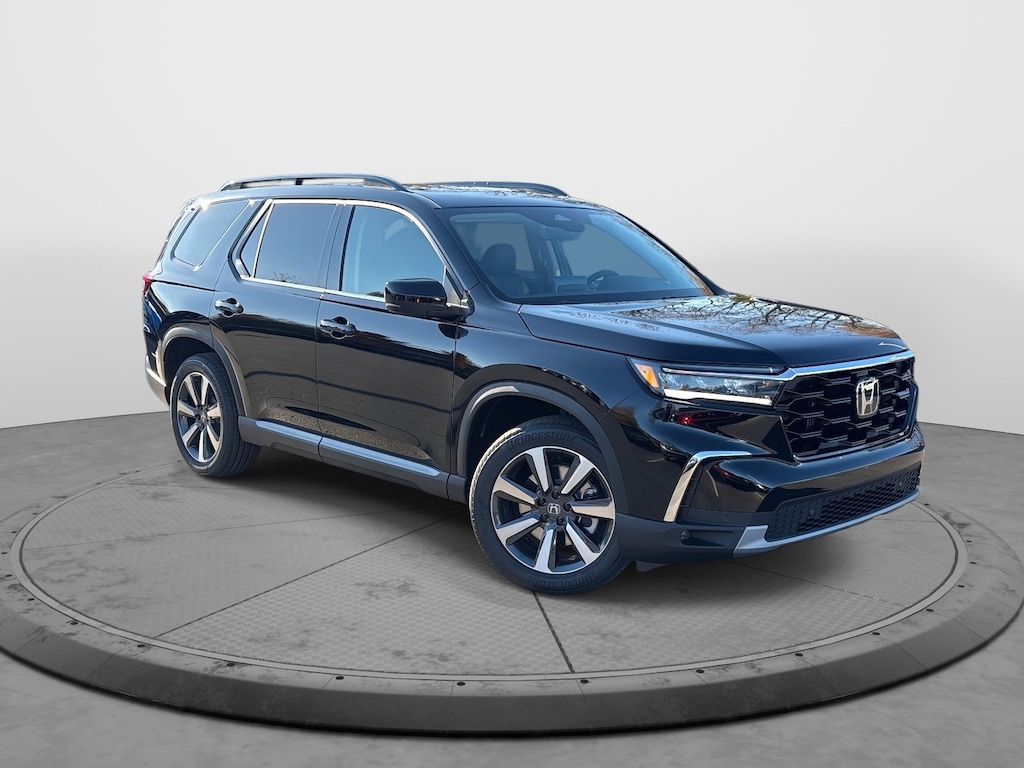 New 2025 Honda Pilot Touring SUV