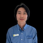 Staff member Andrew Kwak from ID_a88b55