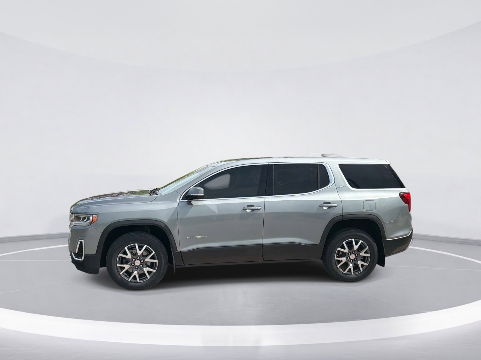 2023 GMC Acadia SLE photo 5