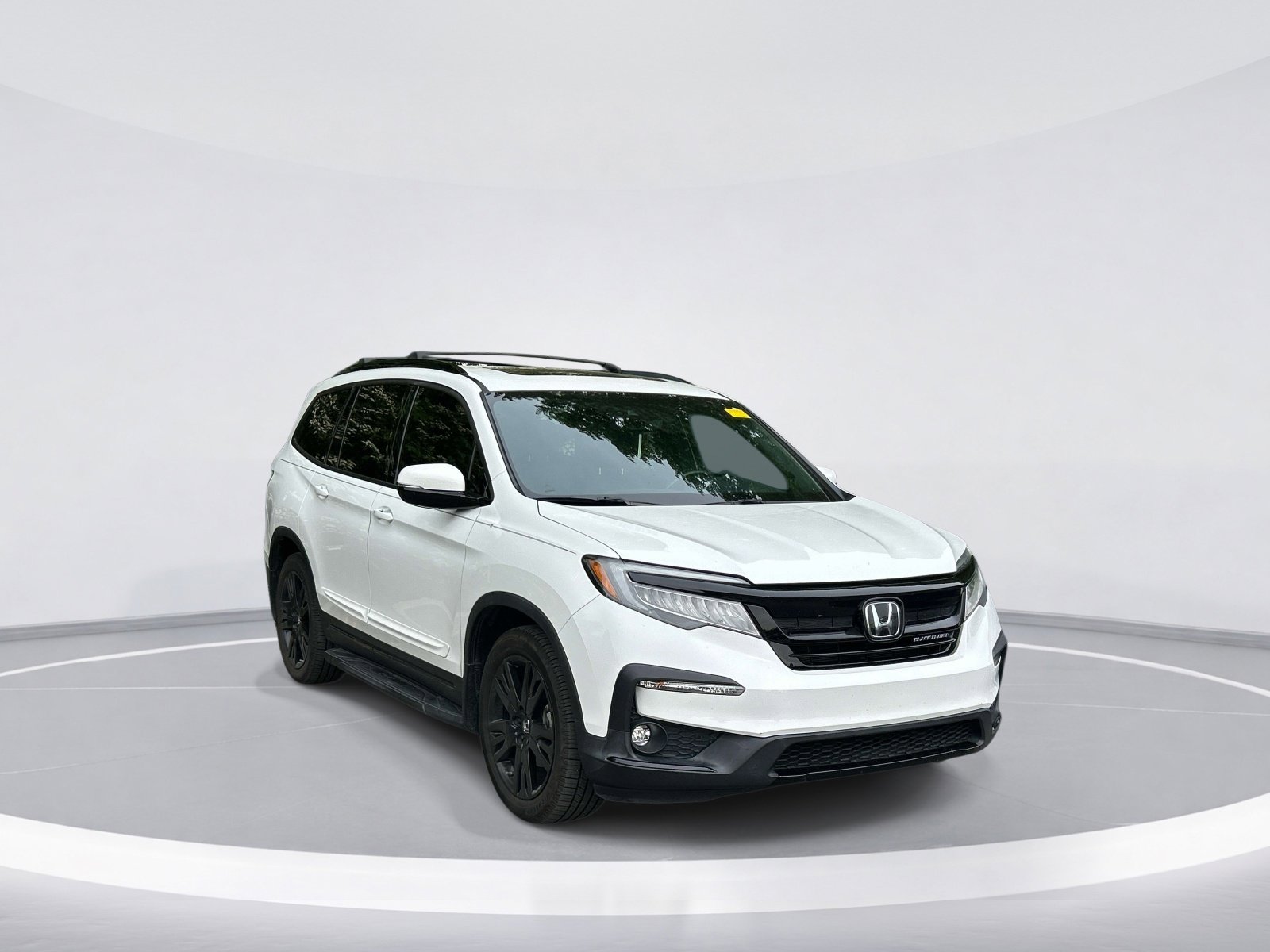 2021 Honda Pilot Black Edition photo 2