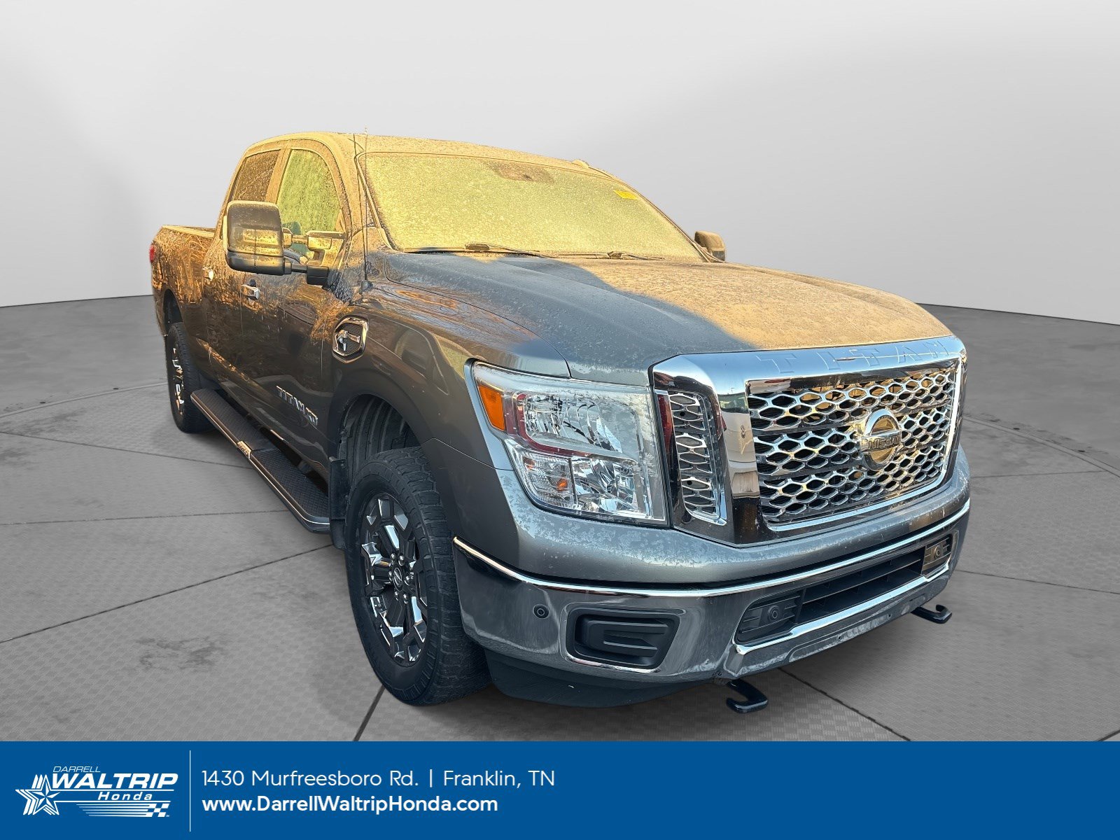 2019 Nissan Titan XD SV's photo