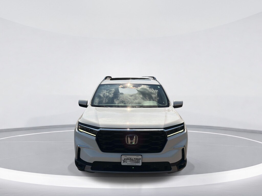 Certified 2025 Honda Pilot Touring SUV