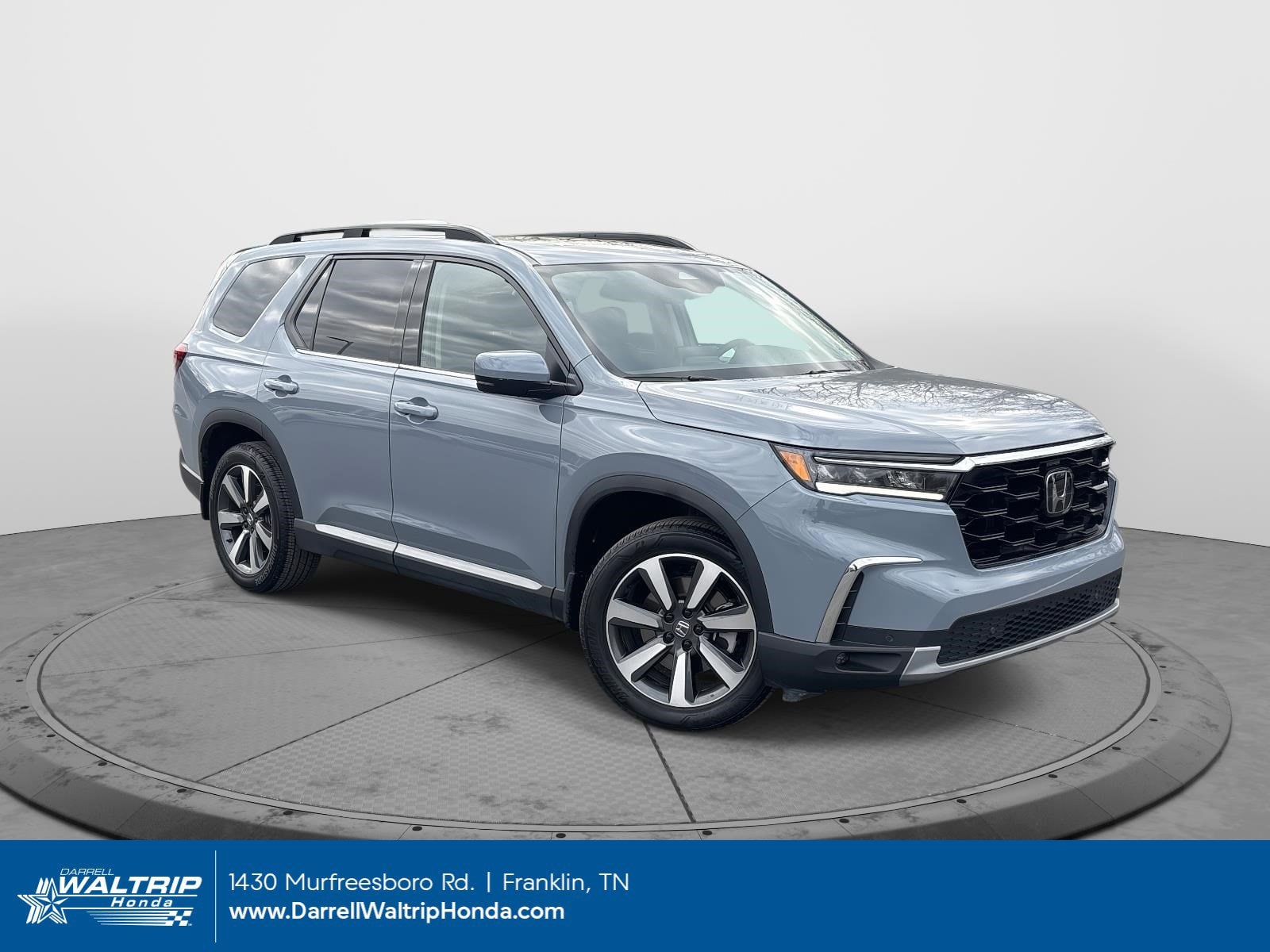 2025 Honda Pilot Touring's photo