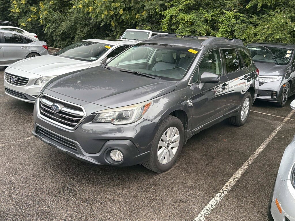 Used 2018 Subaru Outback Premium SUV