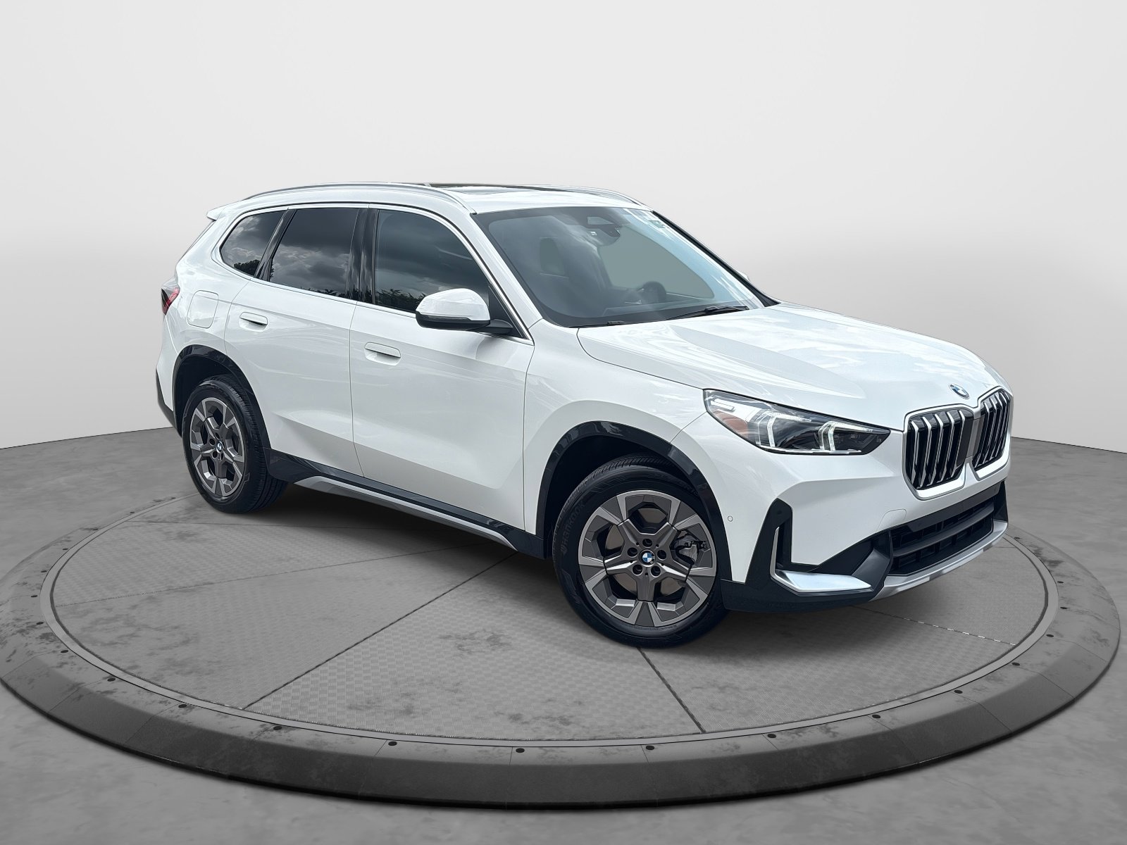 Used 2025 BMW X1 28i with VIN WBX73EF00S5043028 for sale in Franklin, TN