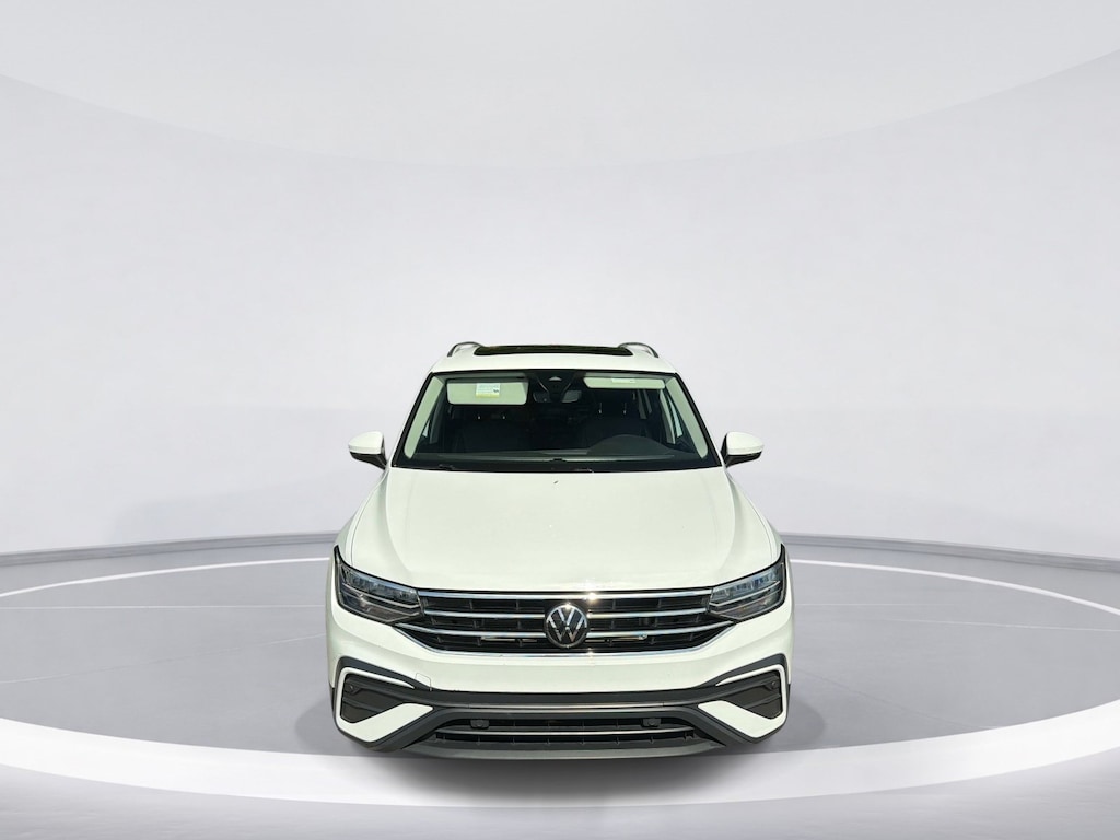 Used 2022 Volkswagen Tiguan SE SUV