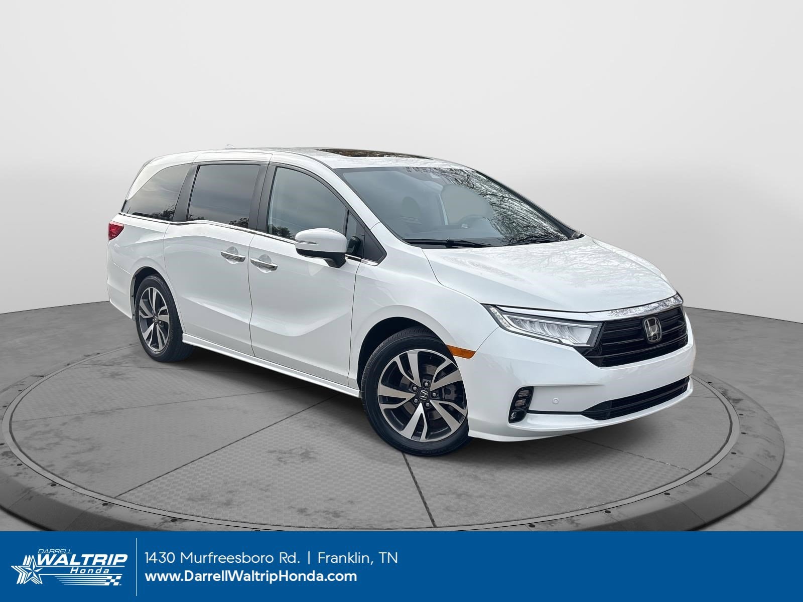 2023 Honda Odyssey Touring's photo