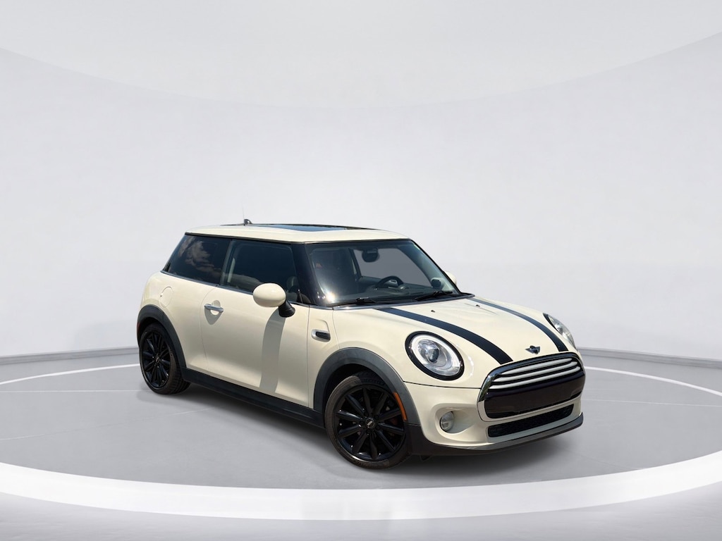 Used 2014 MINI Cooper Hardtop Hatchback