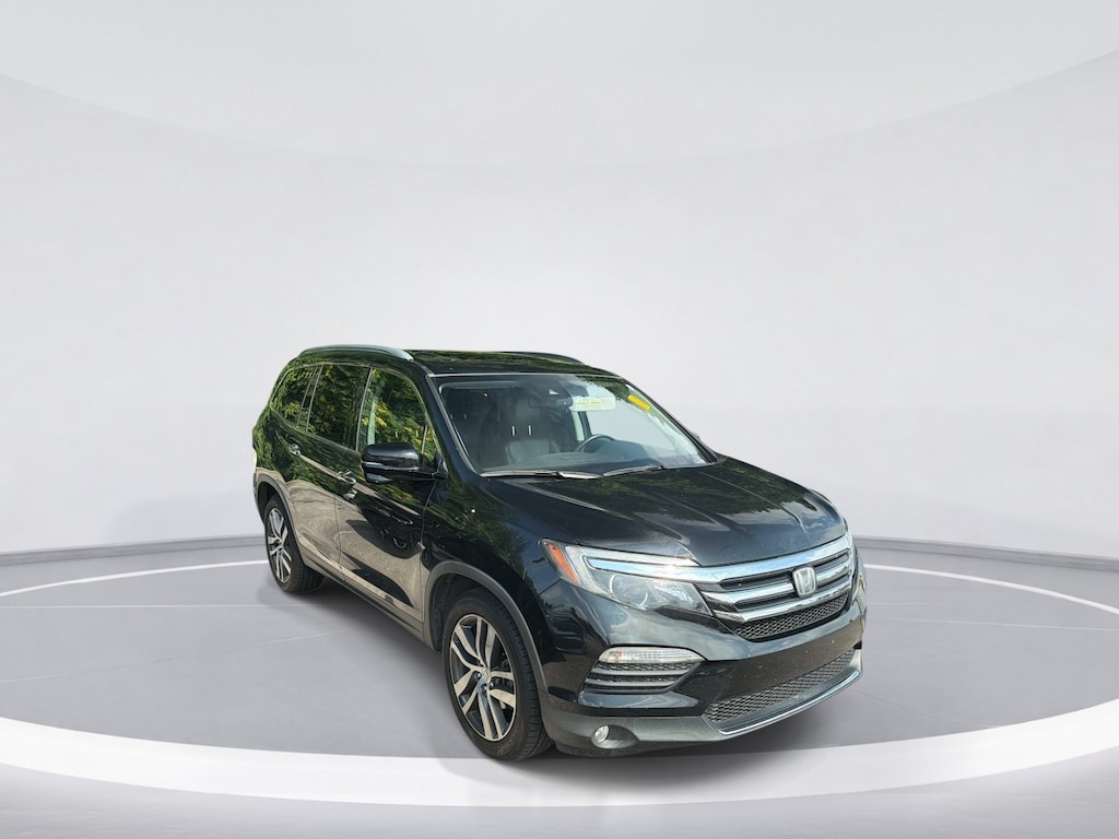 Used 2016 Honda Pilot Touring SUV