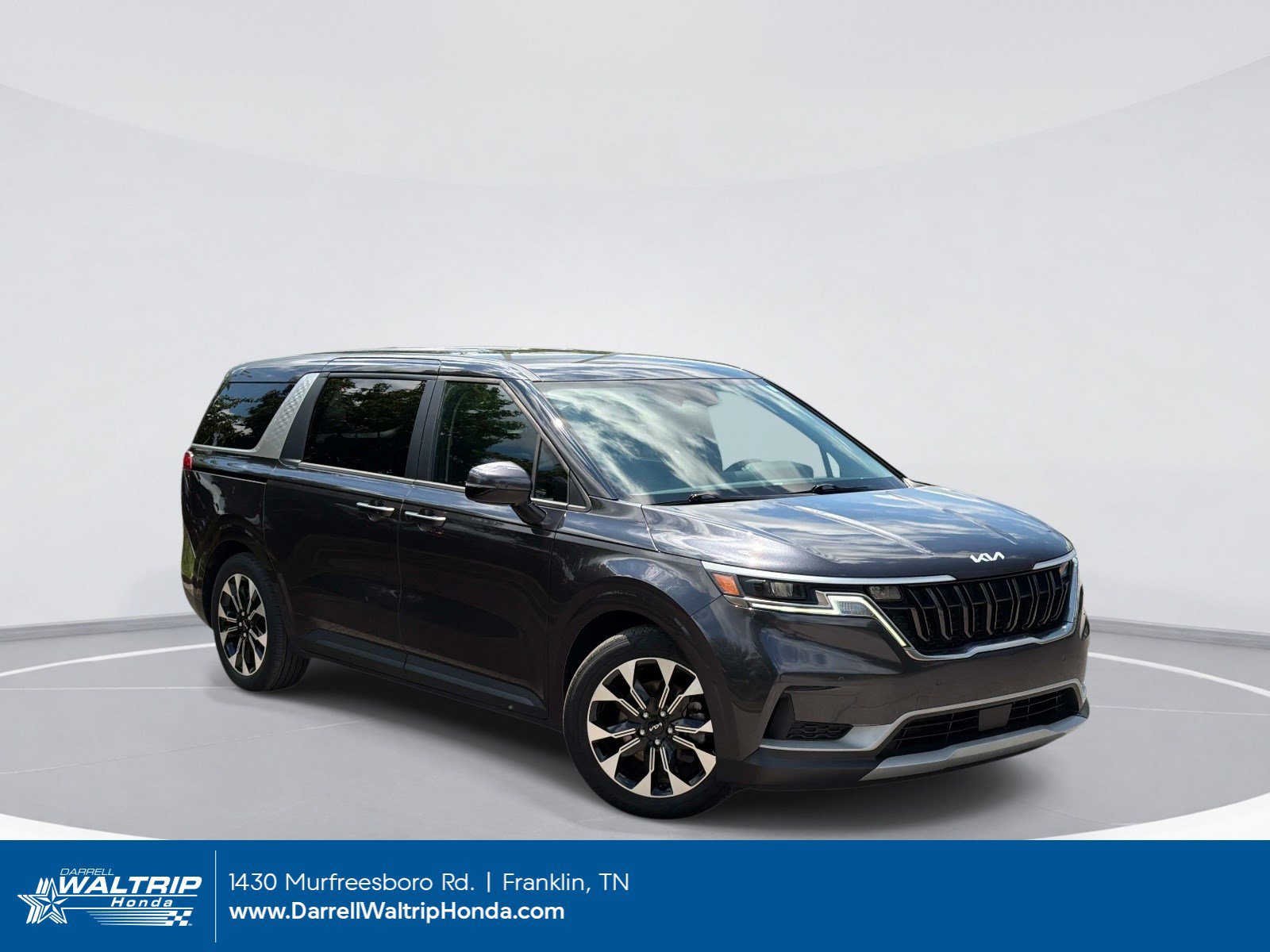 Kia Carnival EX