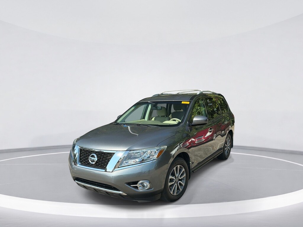 Used 2015 Nissan Pathfinder SV SUV