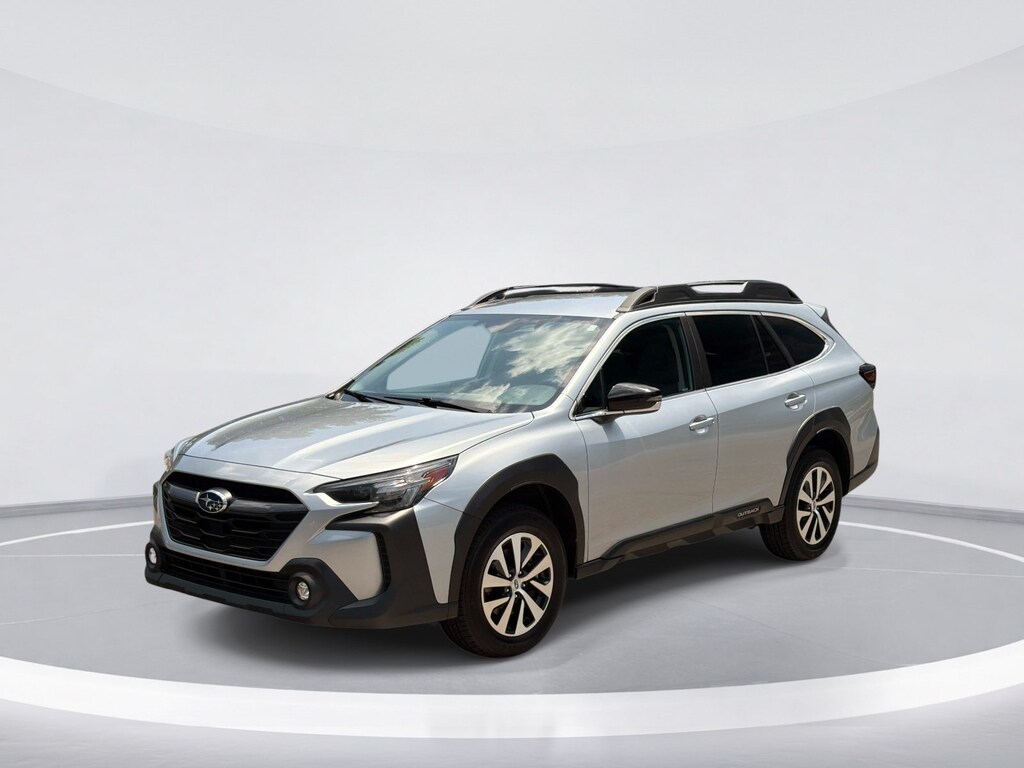 Used 2023 Subaru Outback Premium SUV