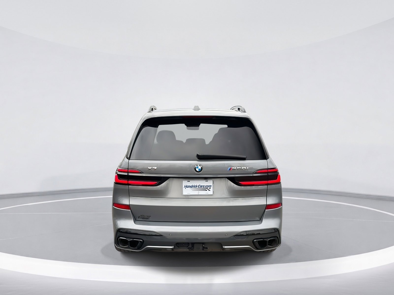 2025 BMW X7 M60i photo 6