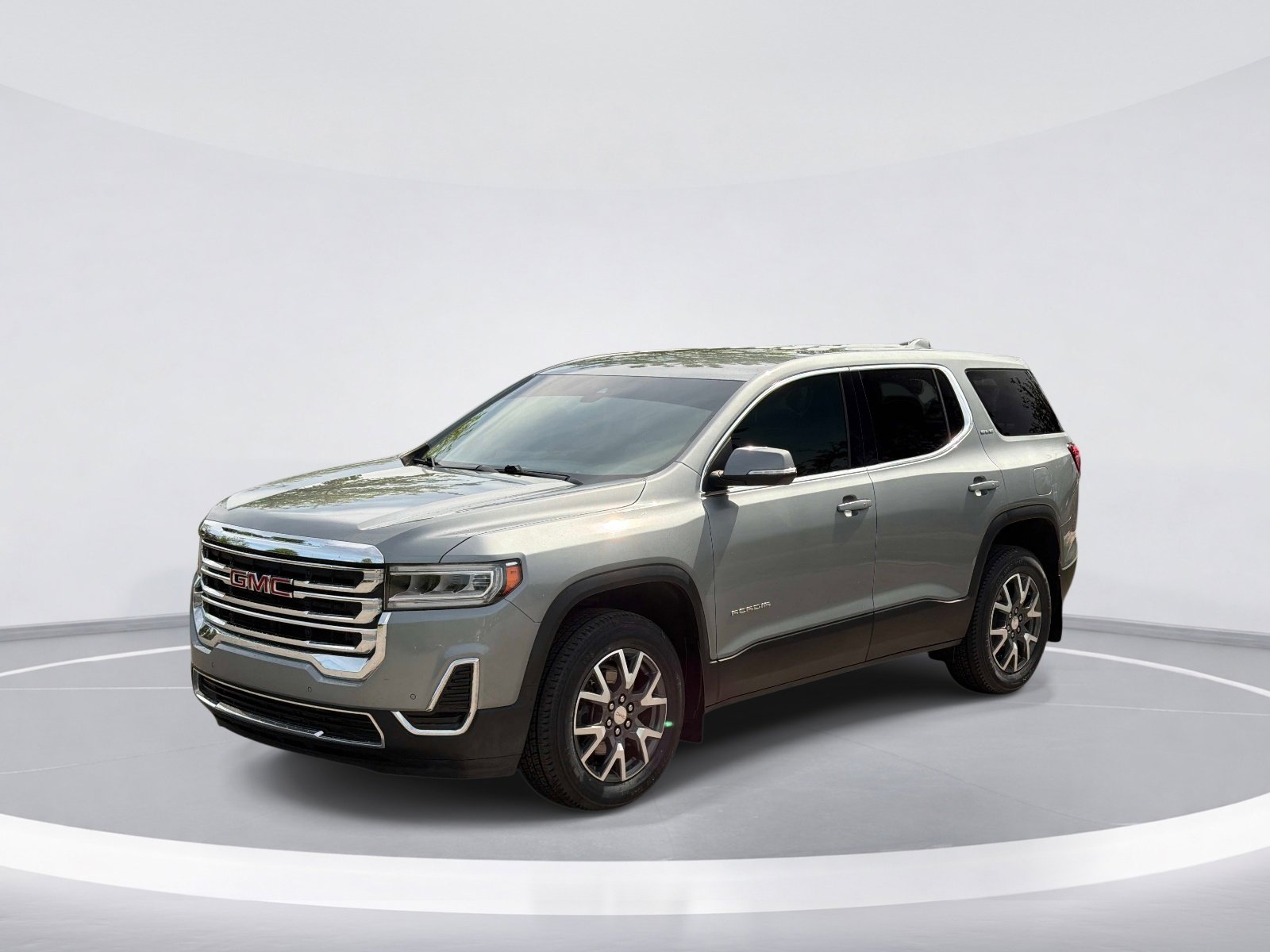 2023 GMC Acadia SLE photo 4