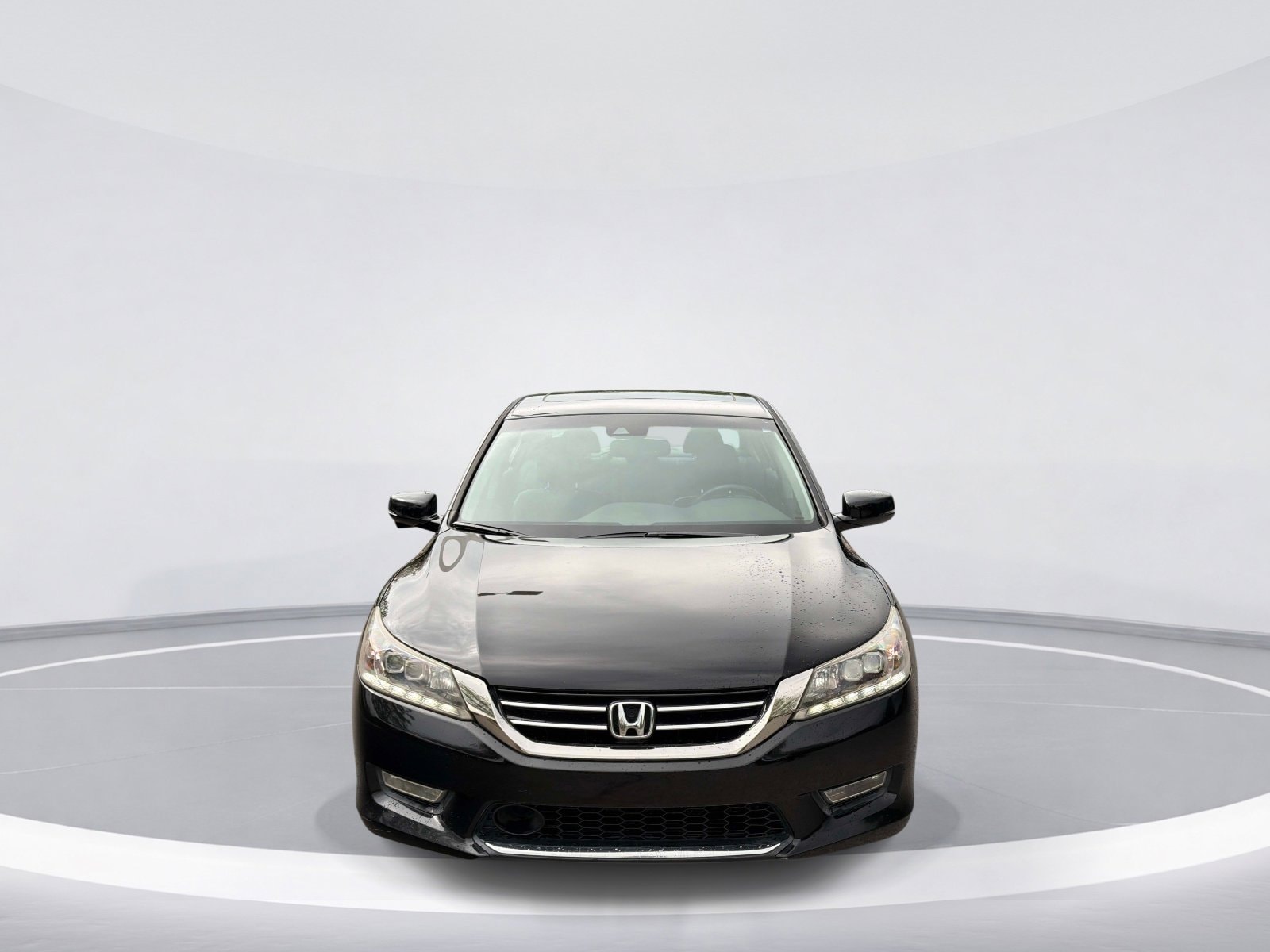 2013 Honda Accord Touring photo 2