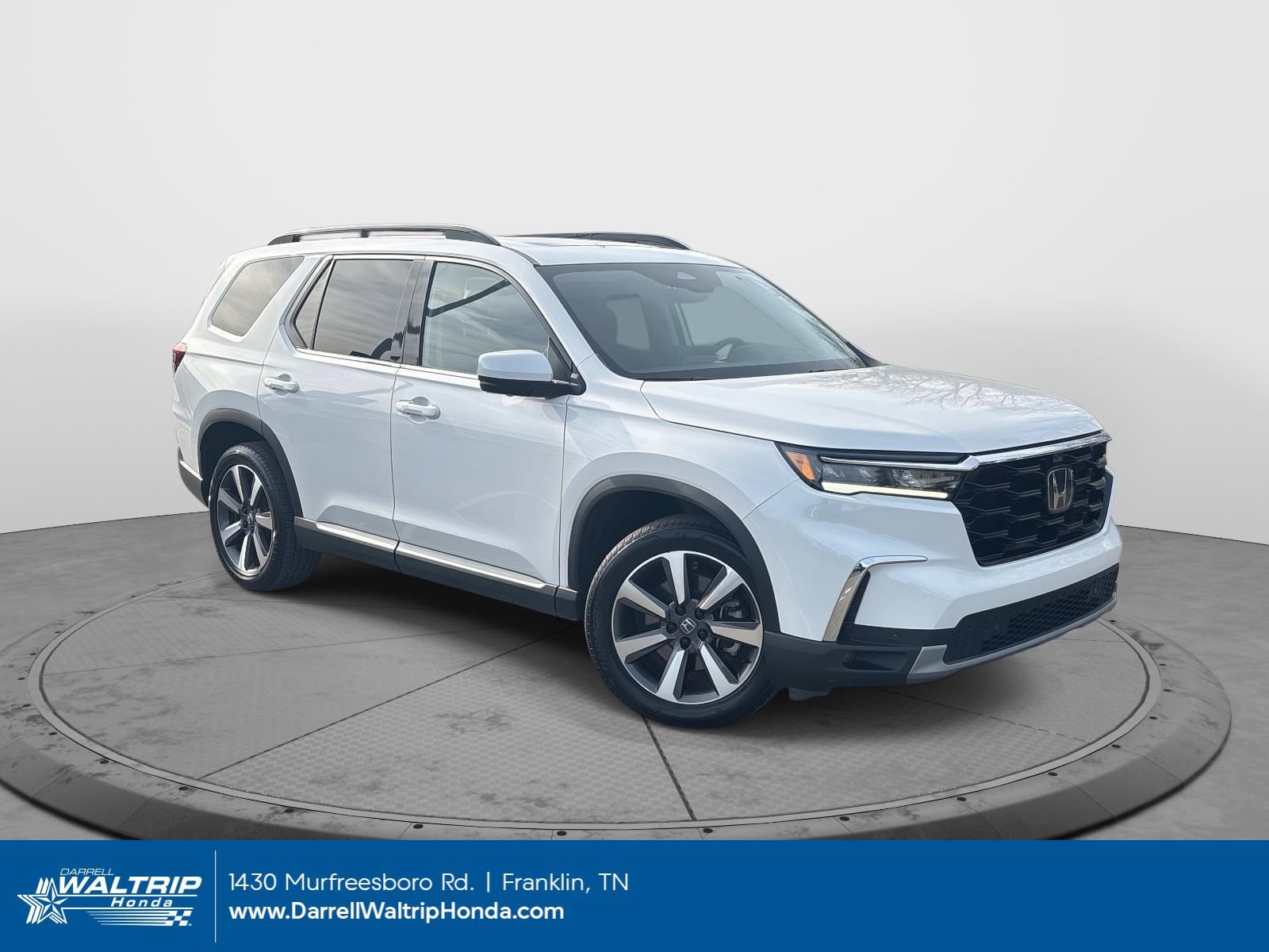 2023 Honda Pilot Elite's photo