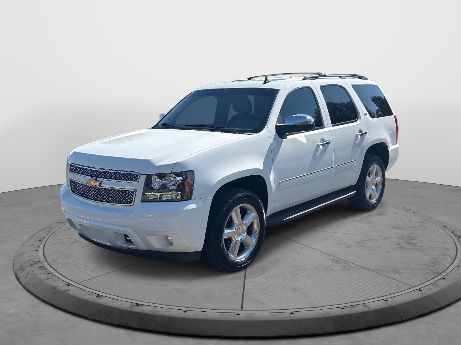 2012 Chevrolet Tahoe LTZ photo 3