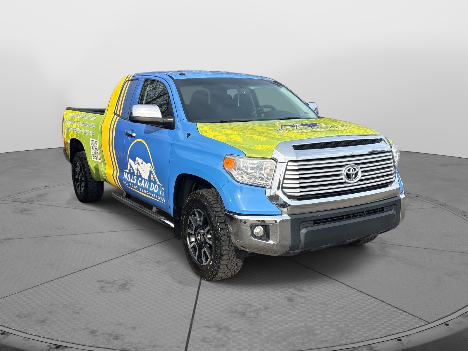 2017 Toyota Tundra Limited photo 2