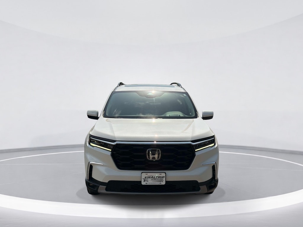 Certified 2025 Honda Pilot Elite SUV