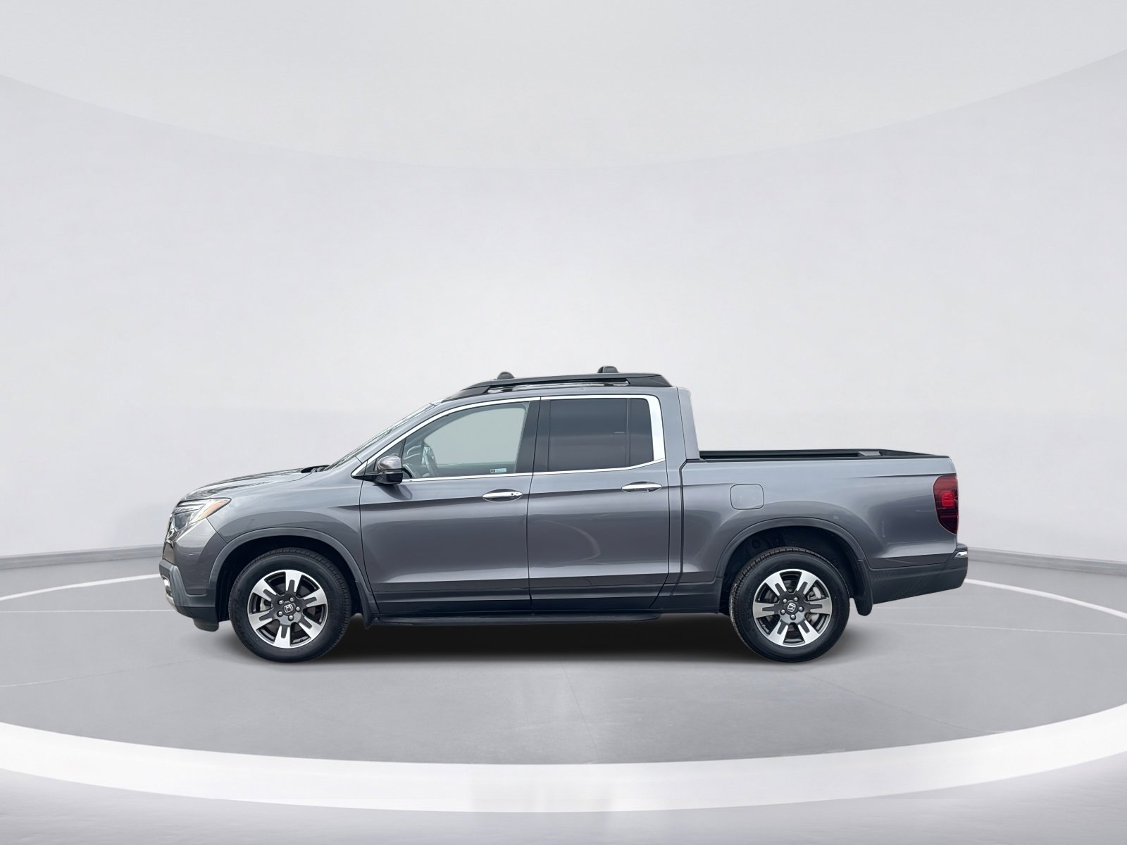2019 Honda Ridgeline RTL-E photo 5