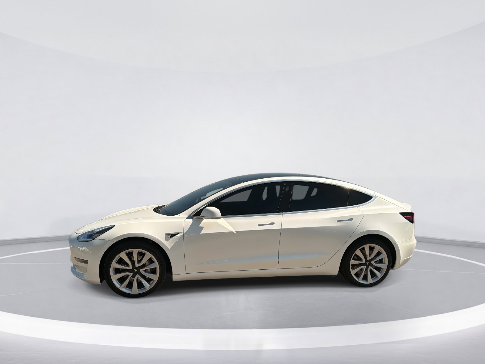 2019 Tesla Model 3 Standard Range photo 5