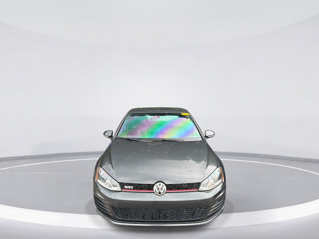 Used 2017 Volkswagen Golf GTI SE Hatchback