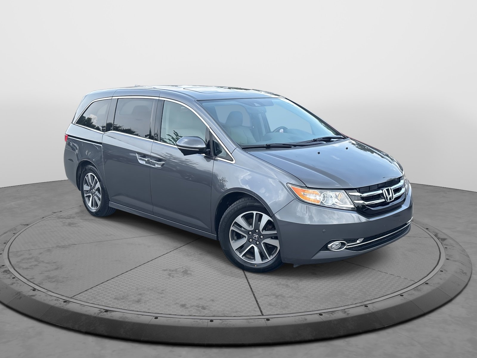 Certified 2016 Honda Odyssey Touring with VIN 5FNRL5H96GB132254 for sale in Franklin, TN