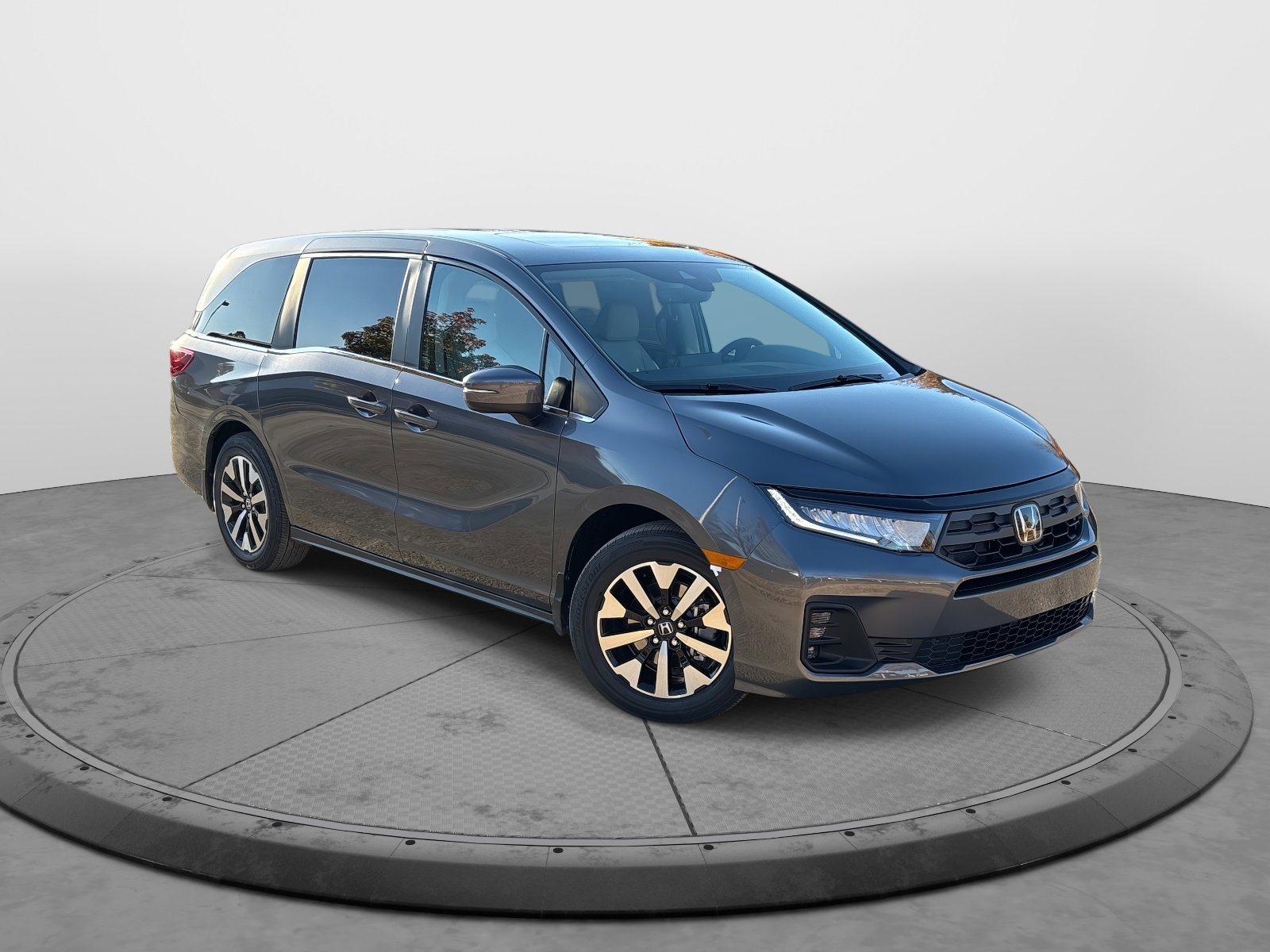 2026 Honda Odyssey EX-L photo 2