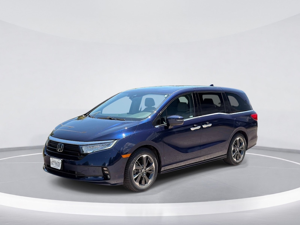 Certified 2024 Honda Odyssey Elite Minivan
