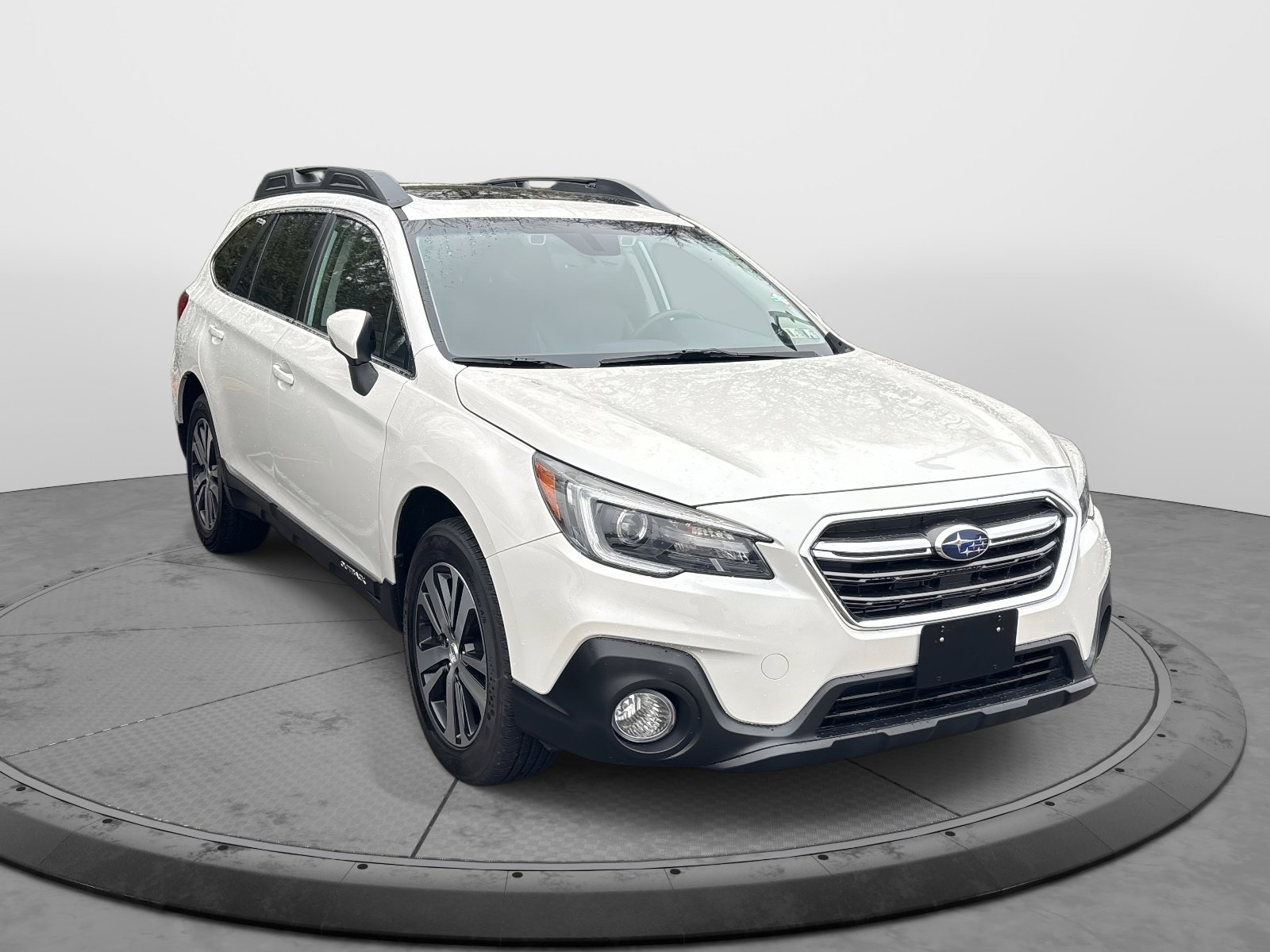 2019 Subaru Outback 2.5i Limited photo 2