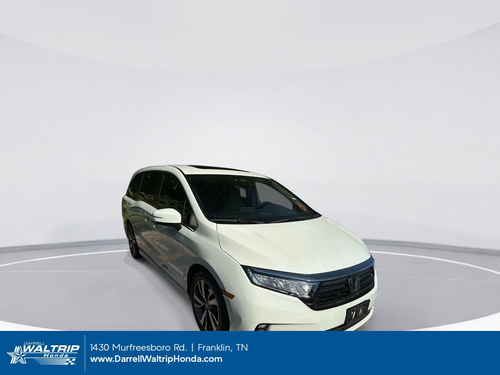 2023 Honda Odyssey Touring's photo