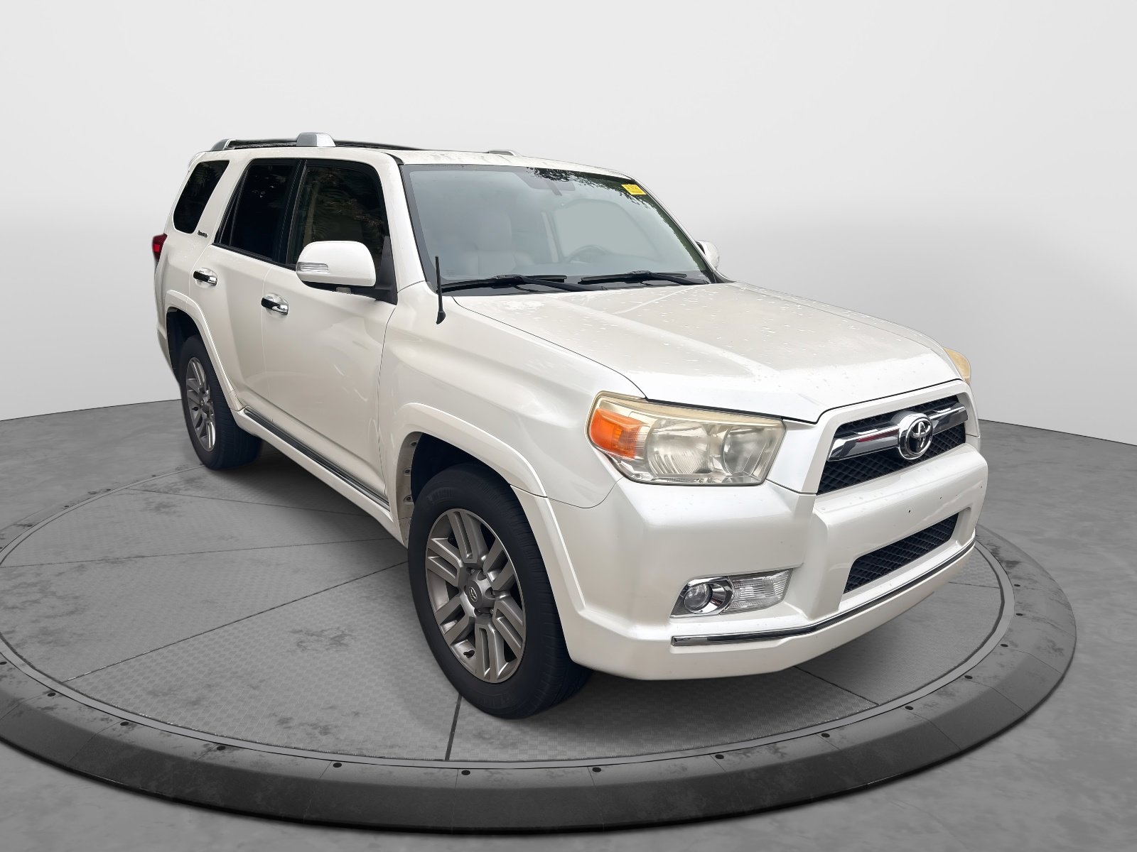 2013 Toyota 4Runner Limited photo 2