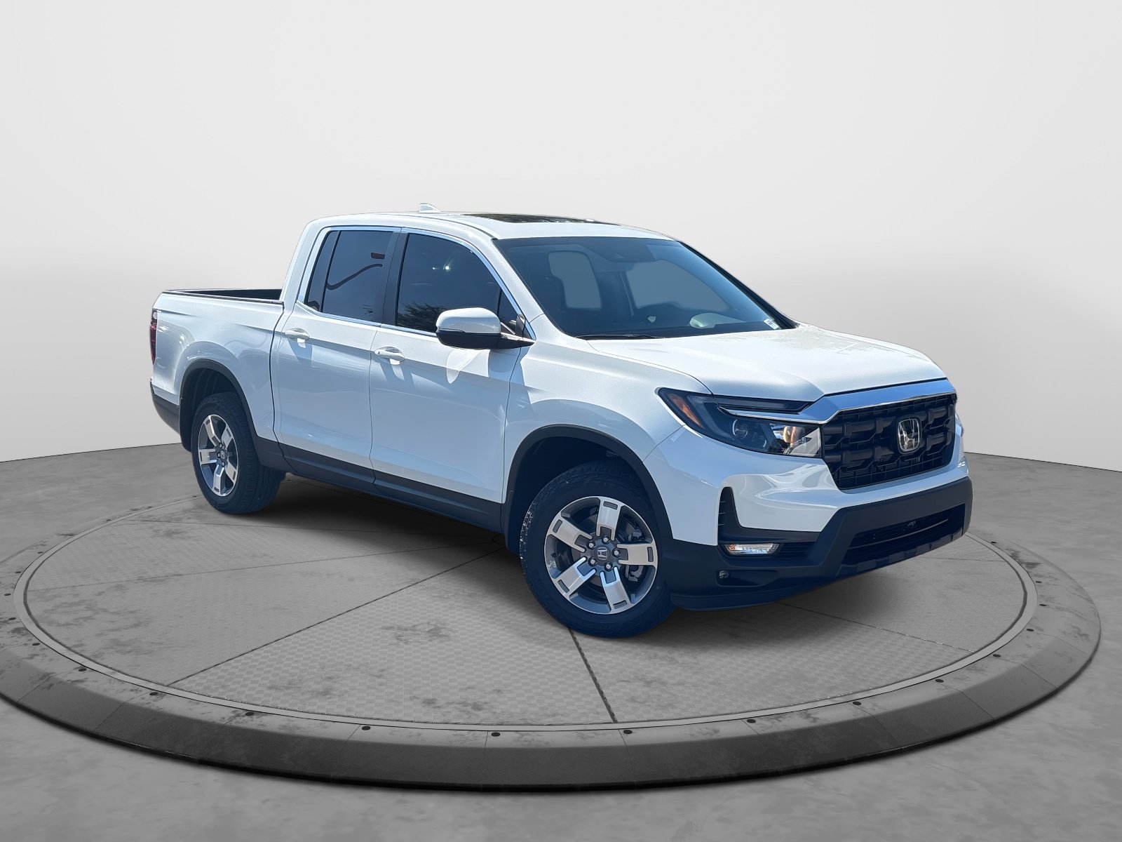 2026 Honda Ridgeline RTL photo 2