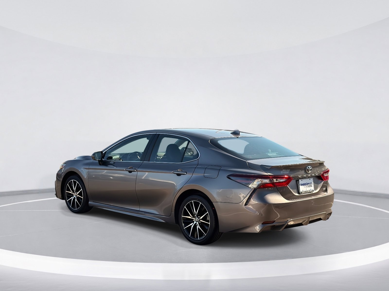 2024 Toyota Camry SE photo 6