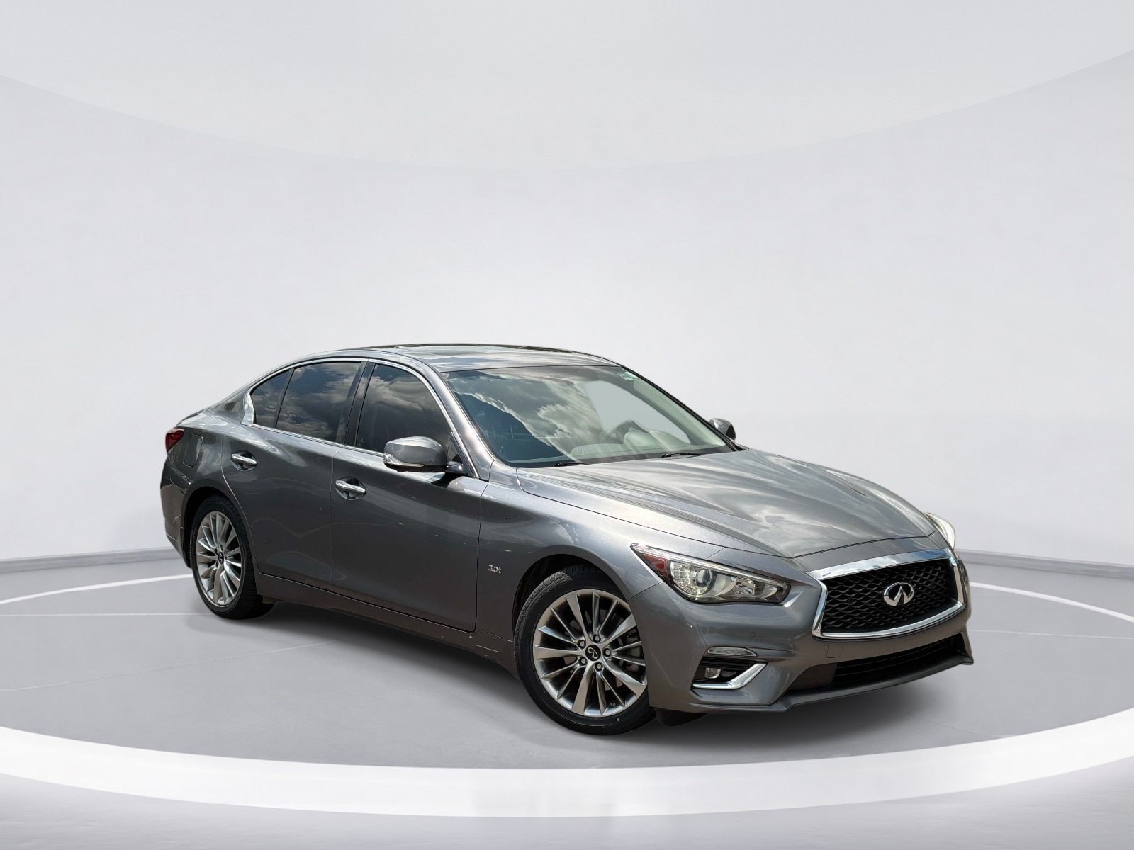 INFINITI Q50 3.0t LUXE