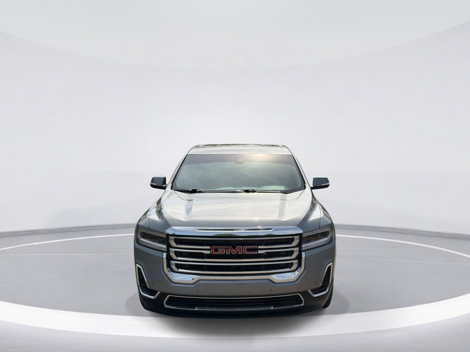 2023 GMC Acadia SLE photo 2