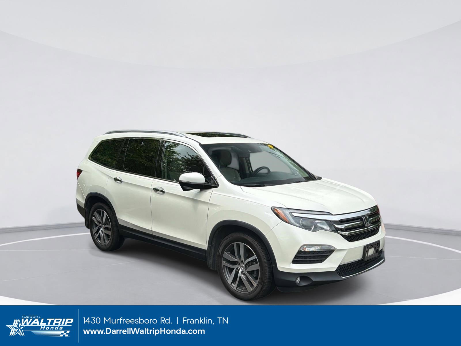 2017 Honda Pilot 4WD Touring's photo