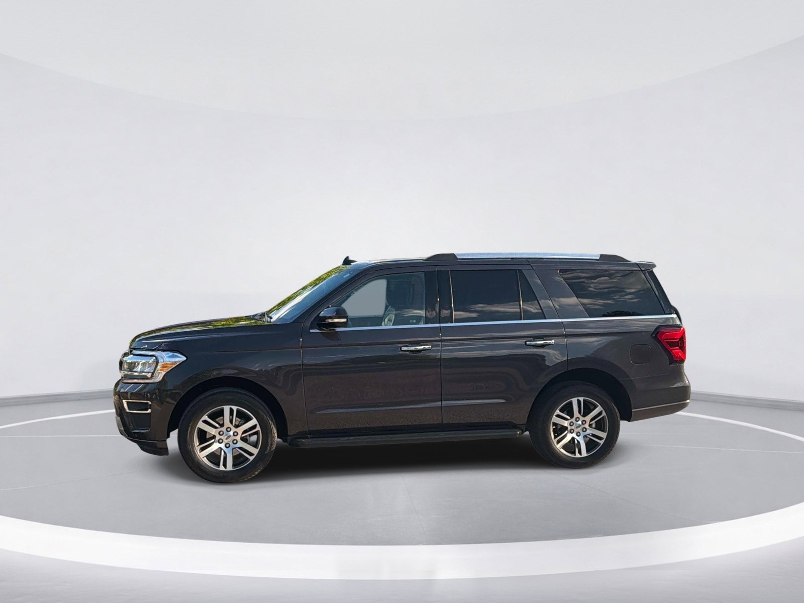 2024 Ford Expedition Limited photo 5