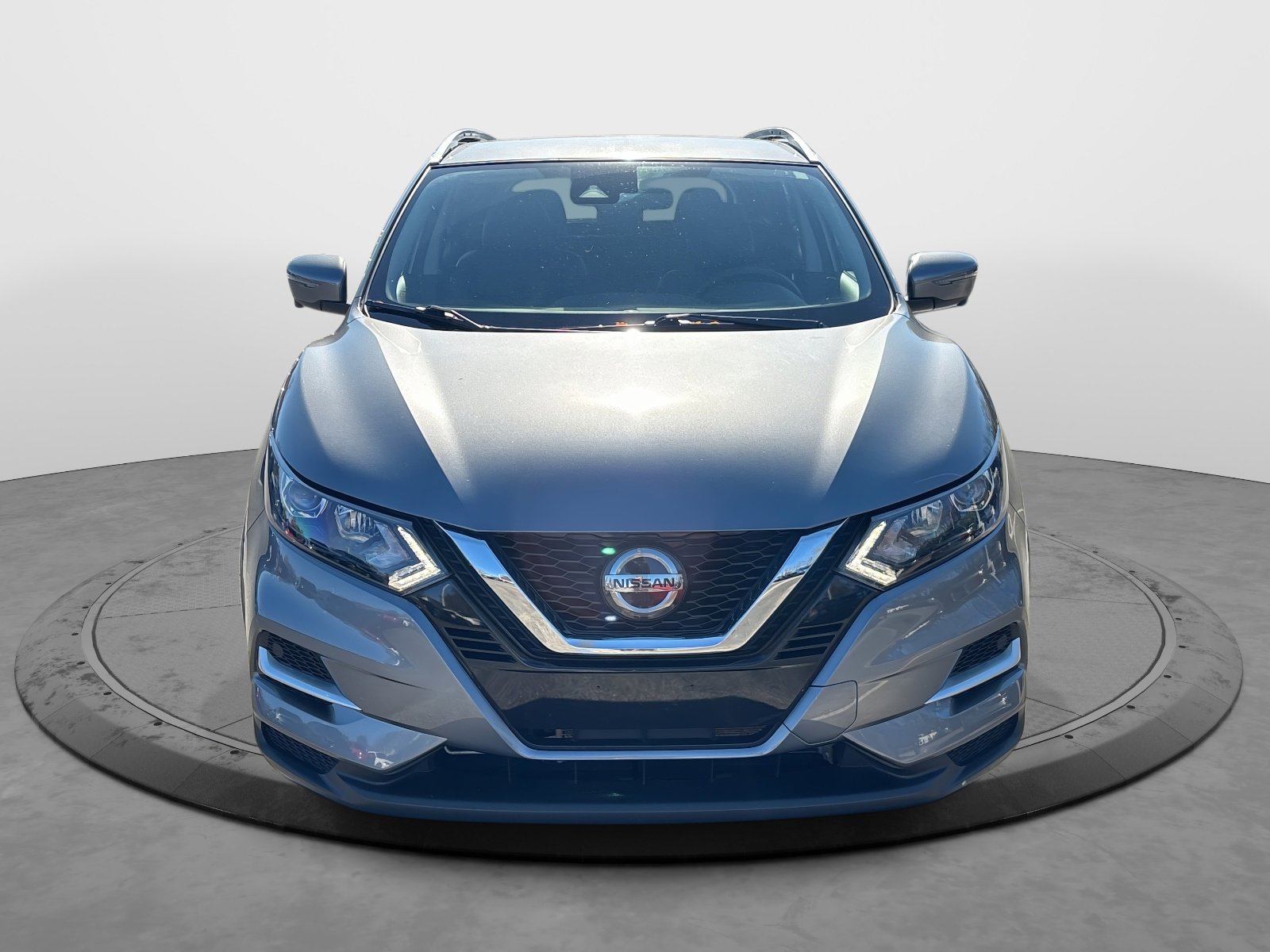 2022 Nissan Rogue Sport SL photo 3