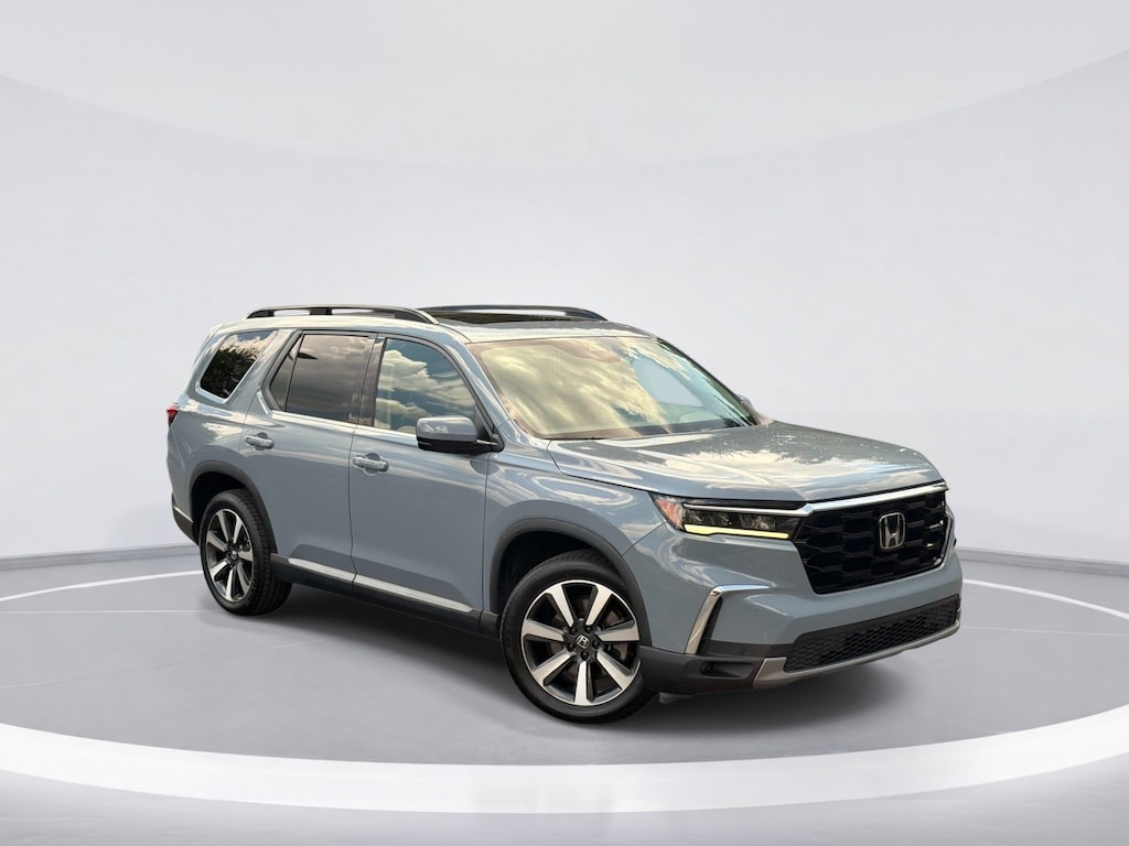 Certified 2024 Honda Pilot Touring SUV