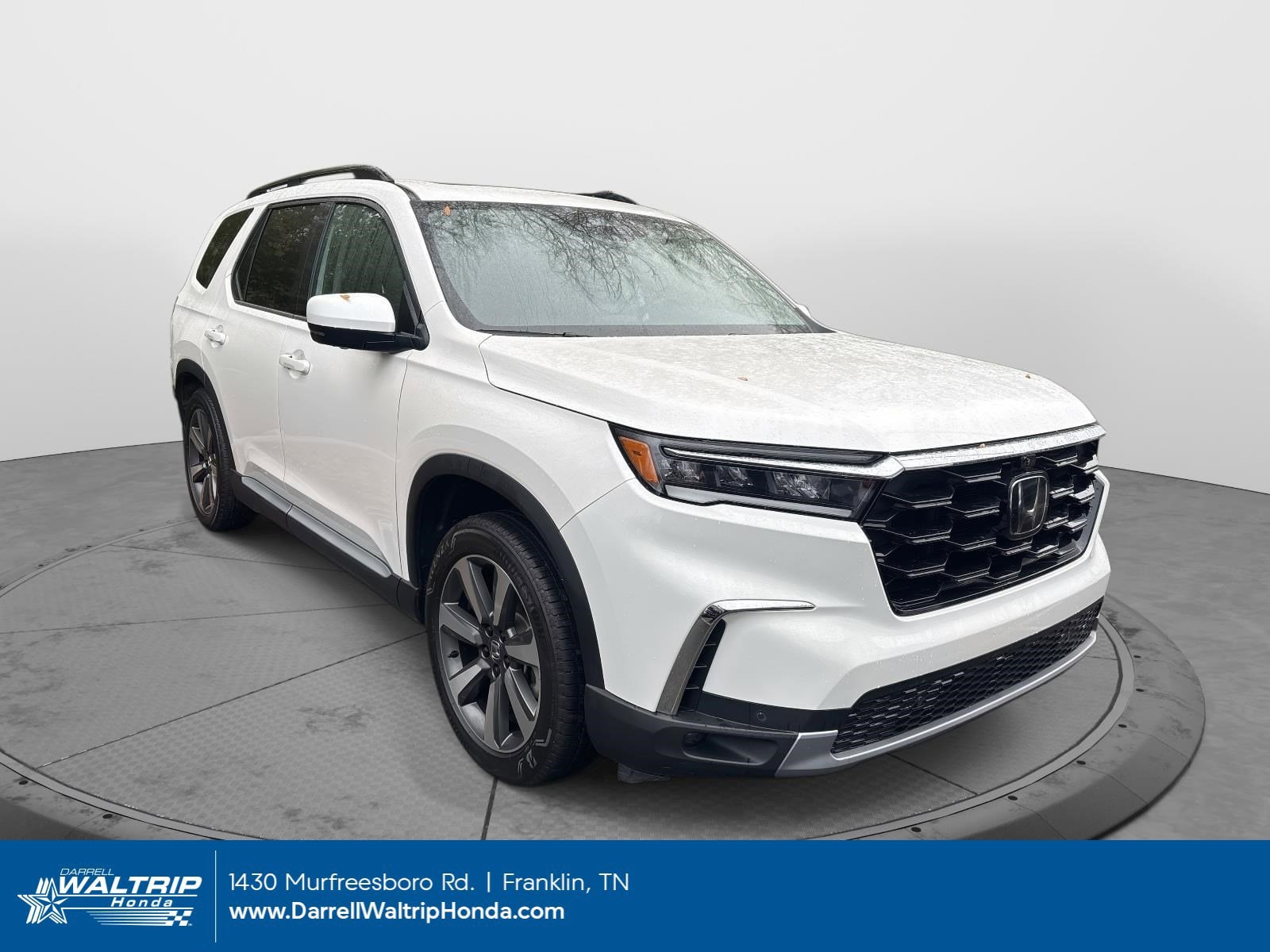 2023 Honda Pilot Elite's photo