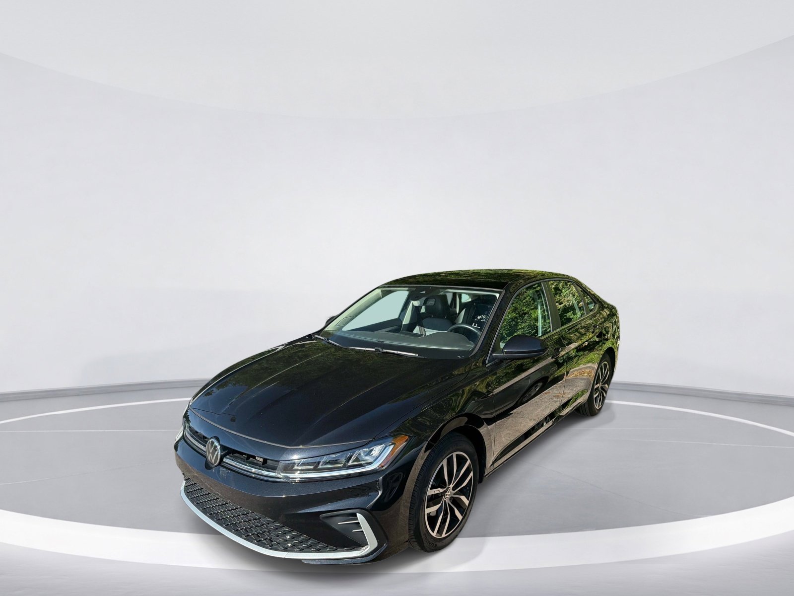 2025 Volkswagen Jetta SE photo 4