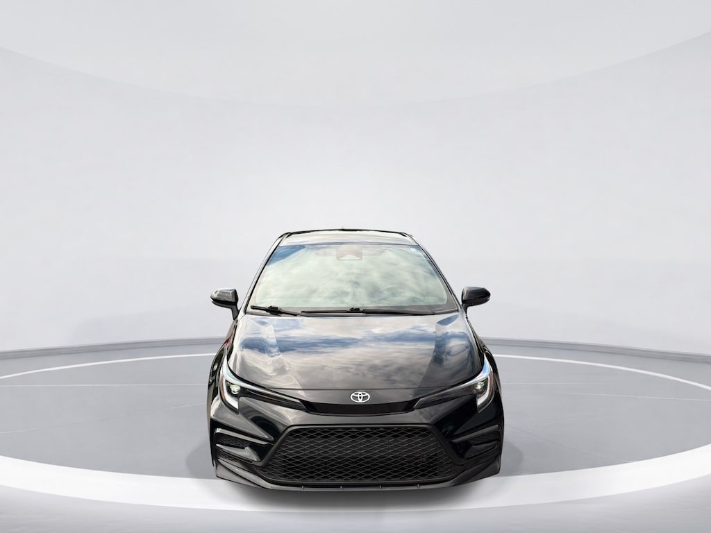 Used 2024 Toyota Corolla SE Sedan