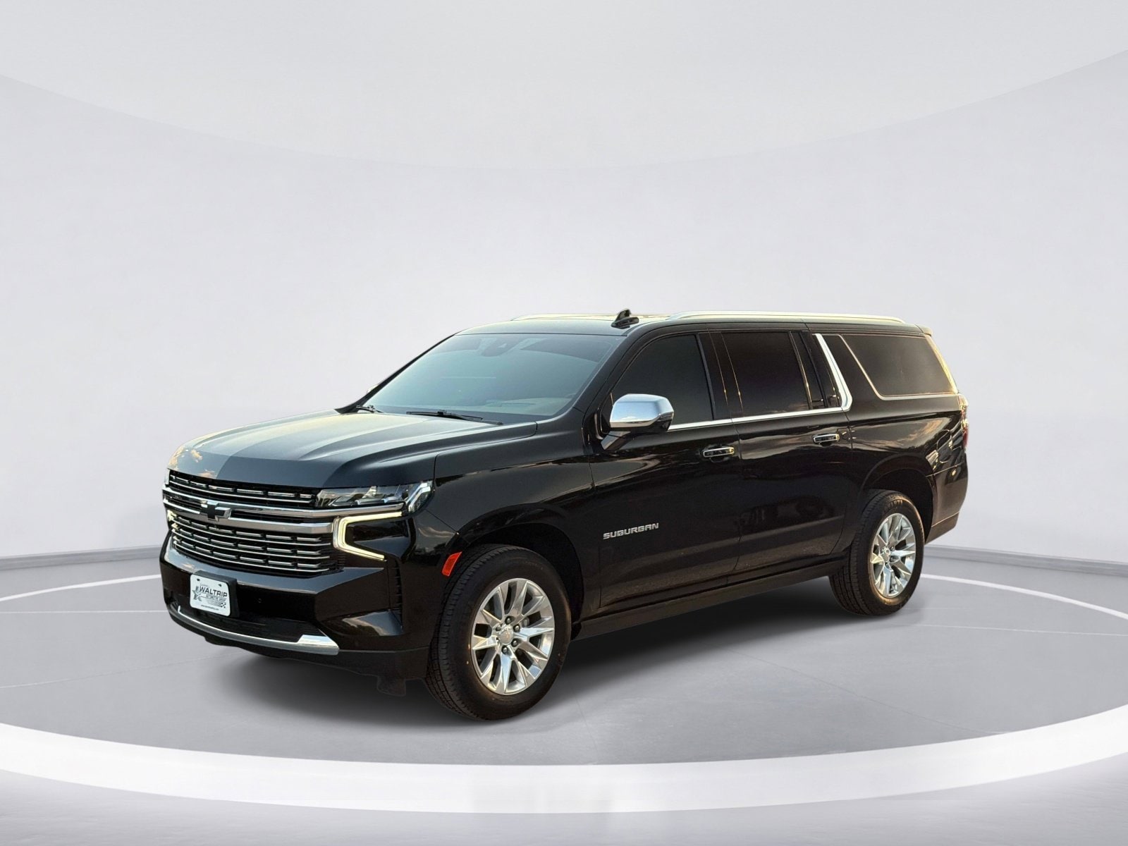 2023 Chevrolet Suburban Premier photo 4