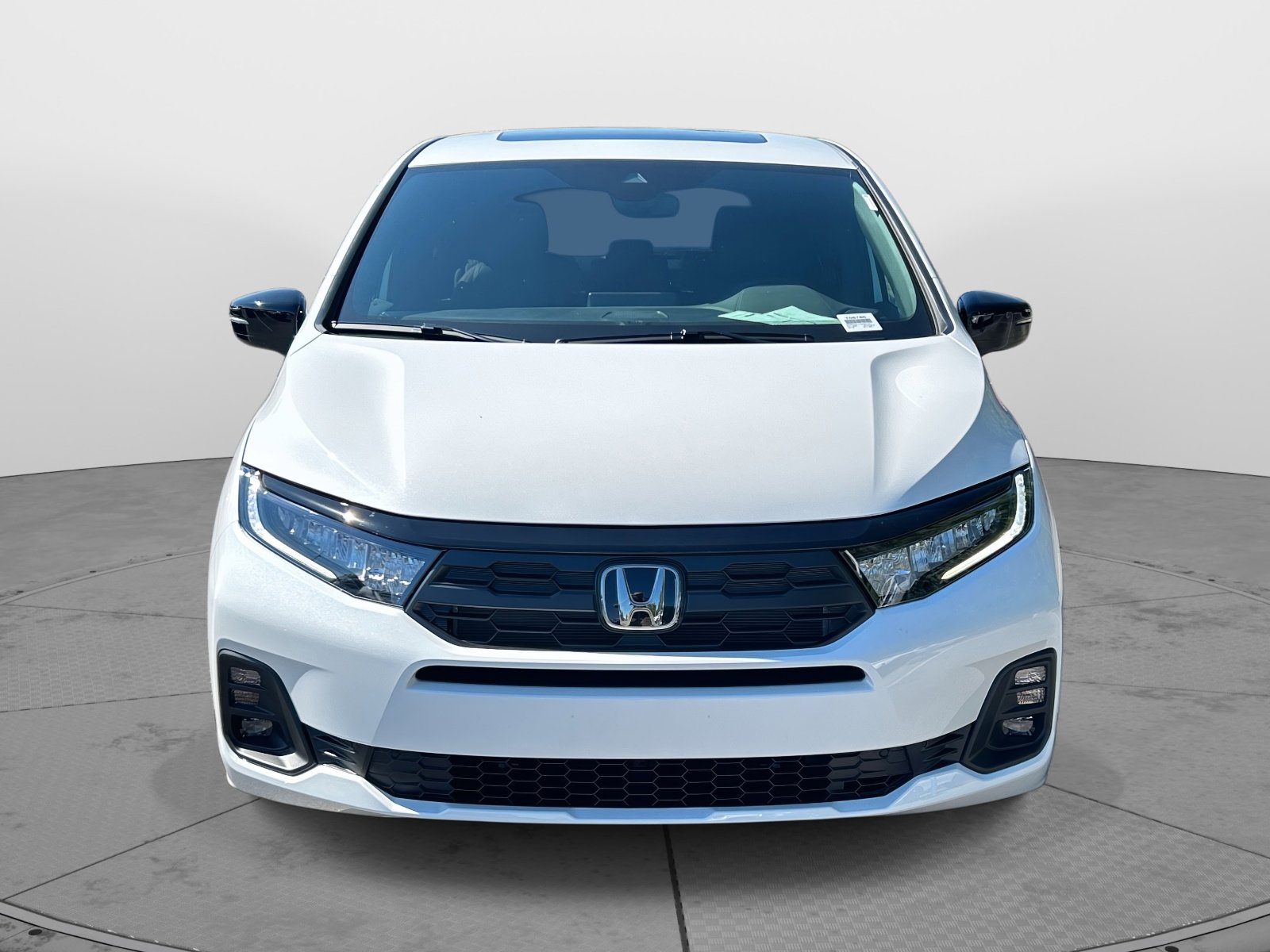 2026 Honda Odyssey photo 3