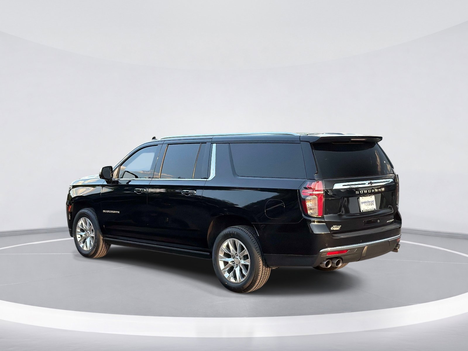 2023 Chevrolet Suburban Premier photo 6