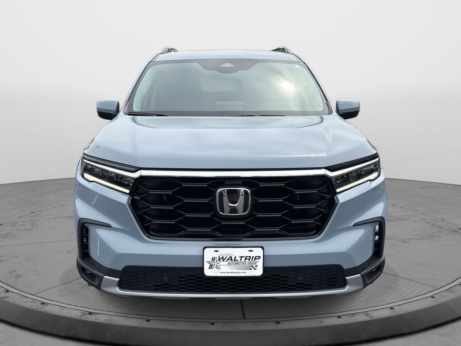 2024 Honda Pilot Touring photo 3