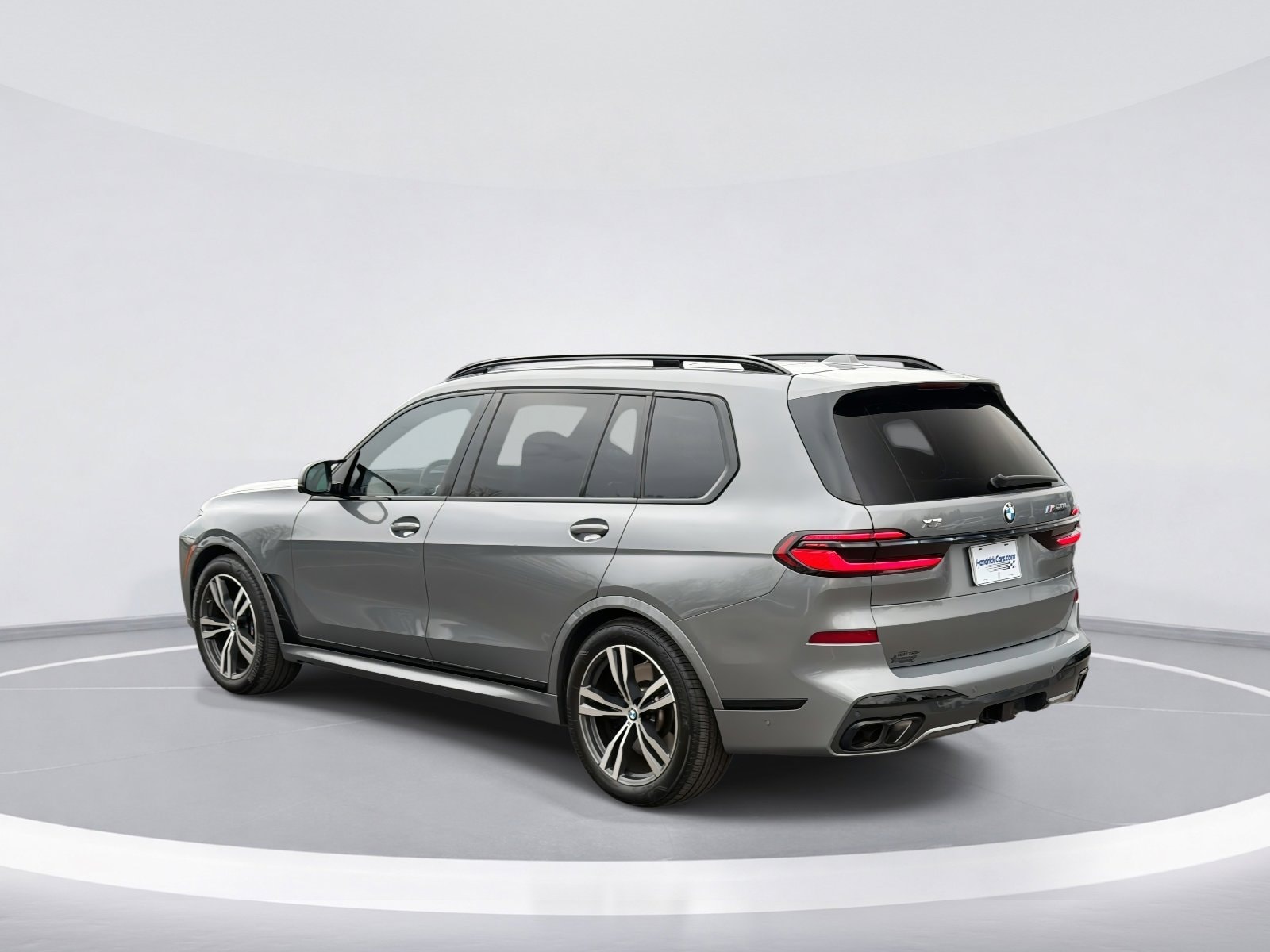 2025 BMW X7 M60i photo 5